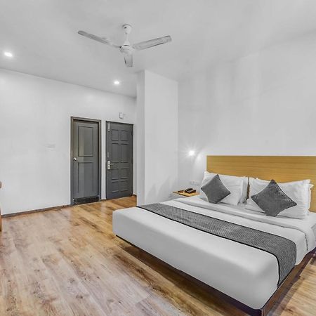 Rohaan Inn - UPAR Hotels Ashok Nagar Chennai Bagian luar foto